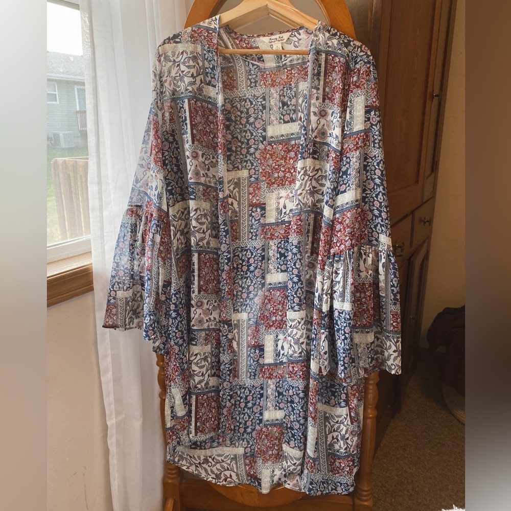 flowy kimono covering